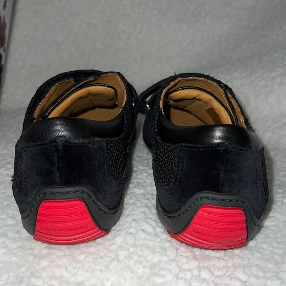 FEMME RIGHT BANK SHOE CO SNEAKERS - Picture 3 of 8